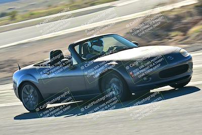 media/Dec-13-2025-Extreme Speed (Sat) [[d129ecb0b9]]/High Inter/Session 3 (Turn 5)/